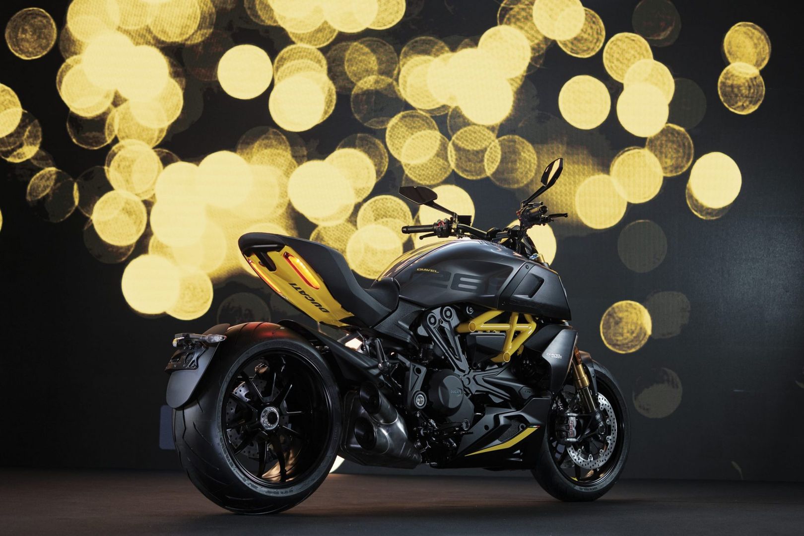 Ducati Diavel 1260 S „Black and Steel”