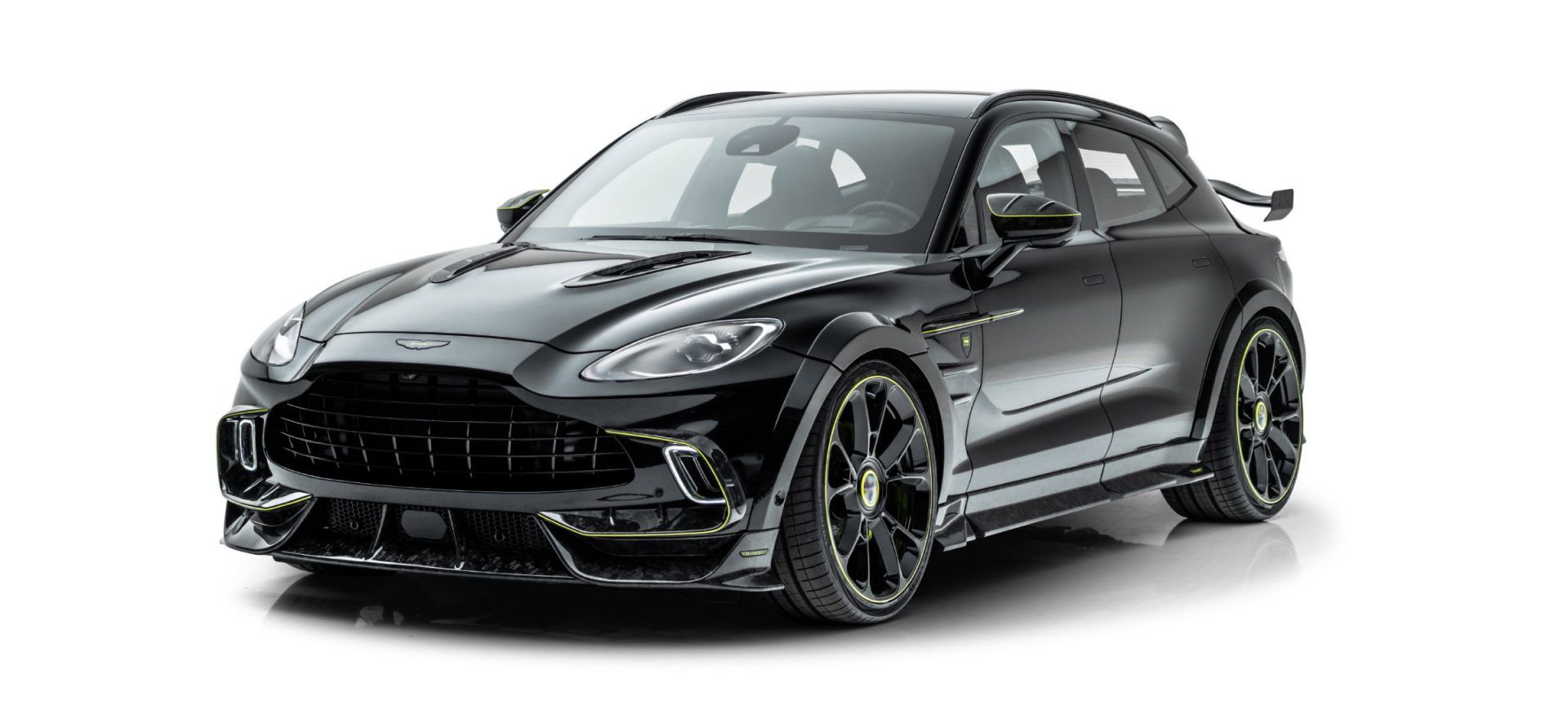 Aston Martin DBX z pakietem Mansory