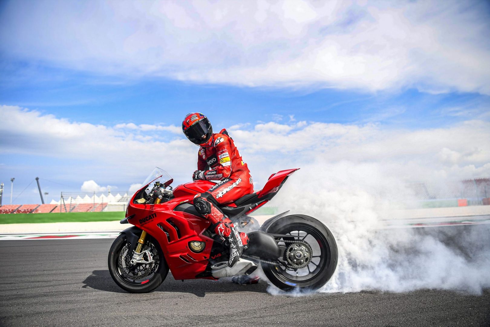 Ducati Panigale V4 S