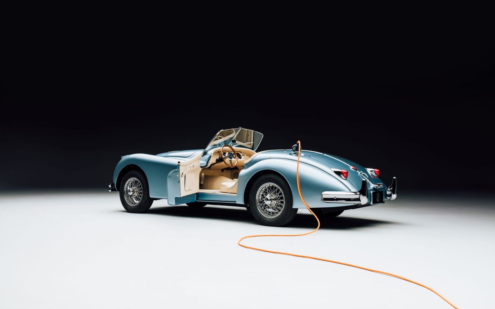 Jaguar XK140 by Lunaz