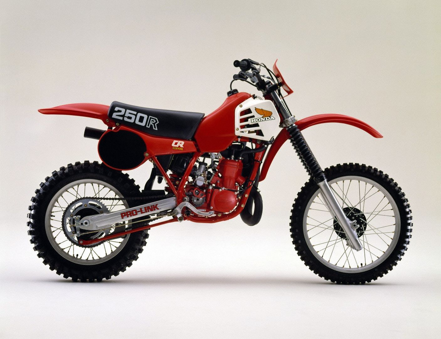 Honda celebrates 50 years of Motocross legends