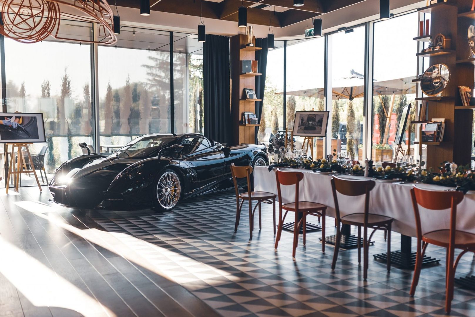 Pagani Huayra Roadster 