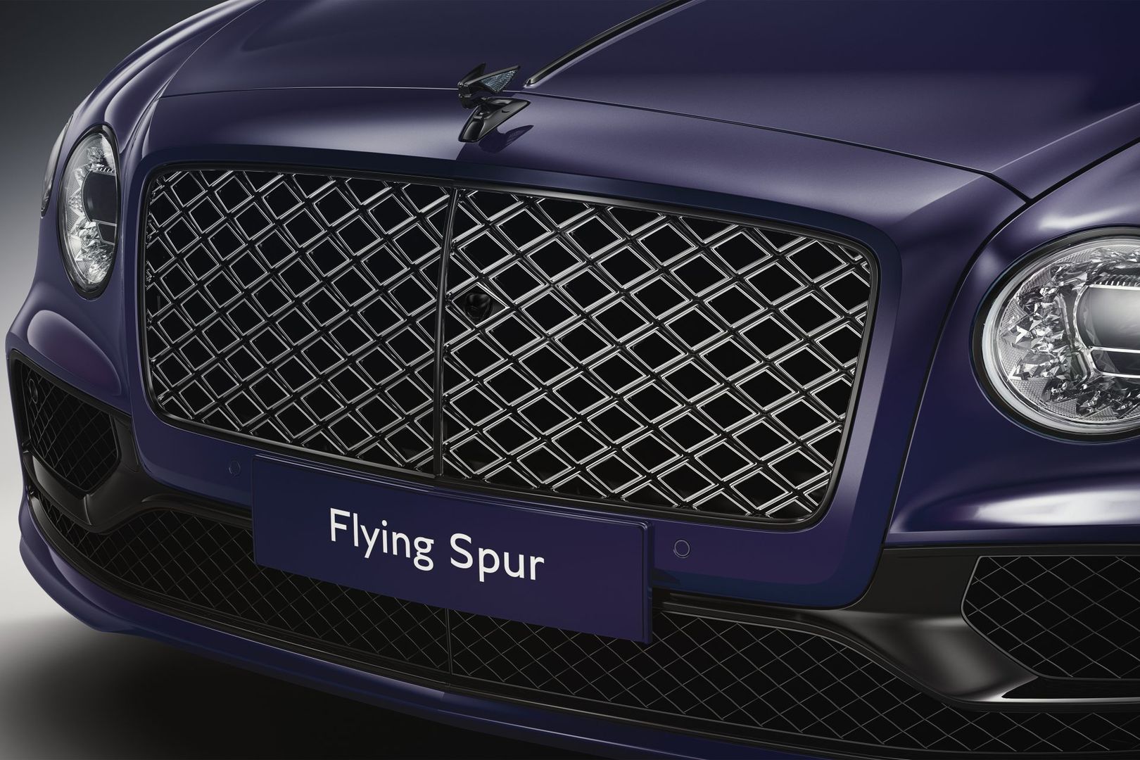 Bentley Flying Spur Mulliner Blackline