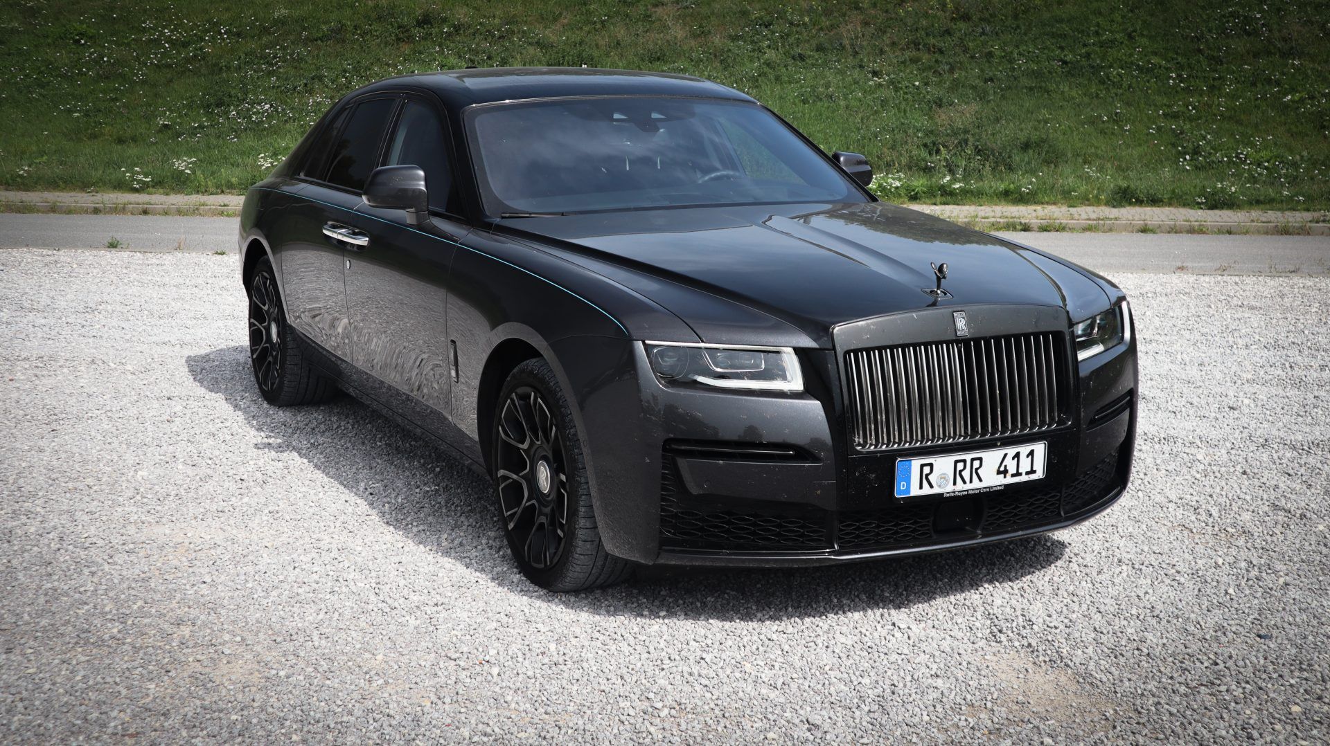 Rolls-Royce Black Badge Ghost