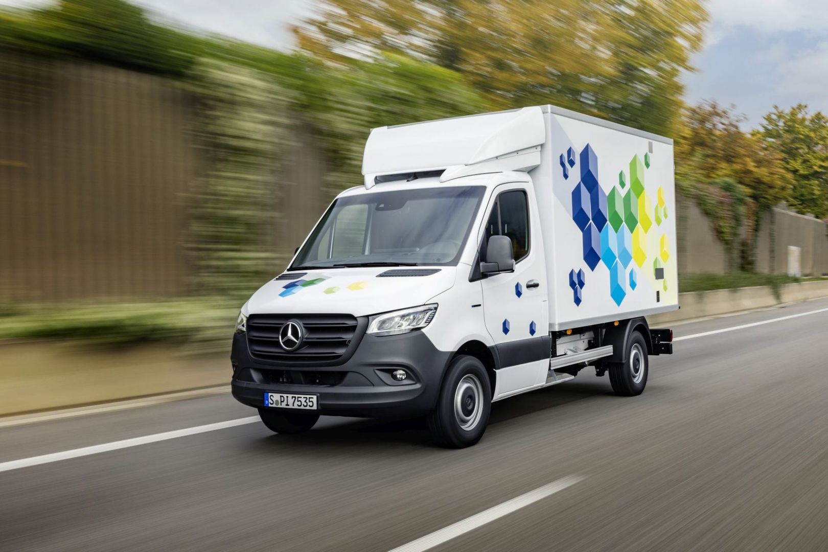 Nowy Mercedes e-Sprinter