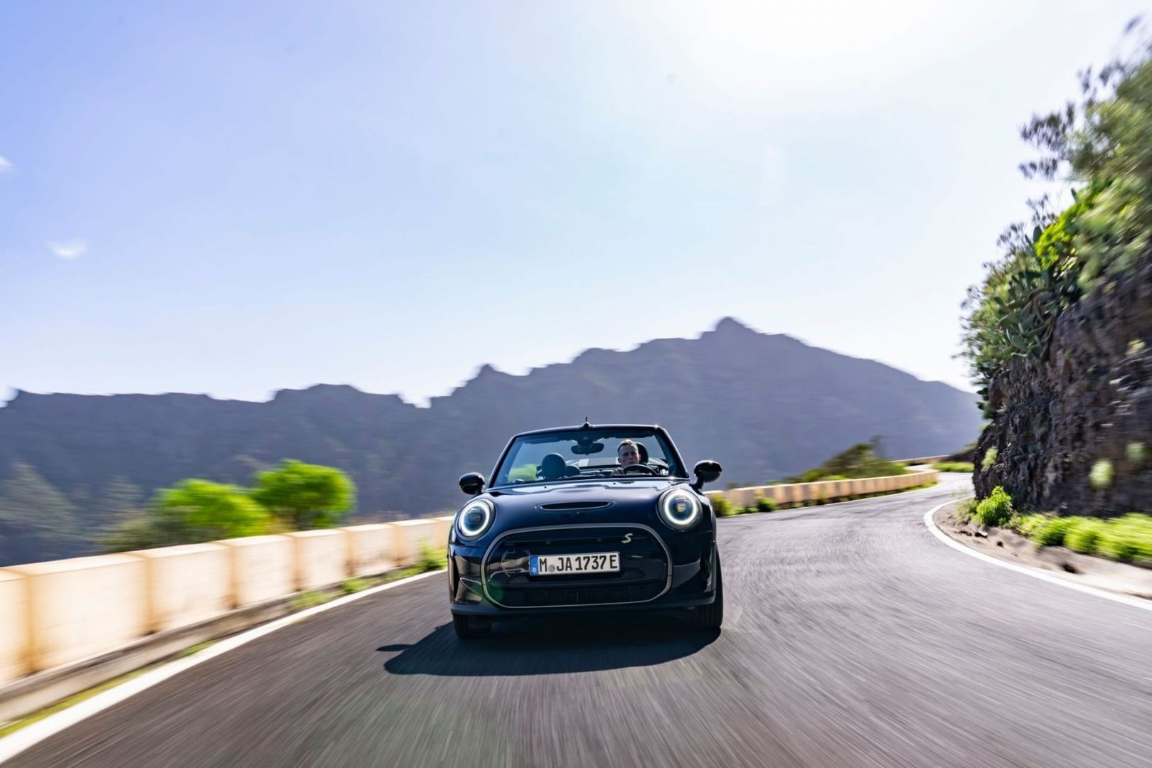 Mini Cooper SE Cabrio