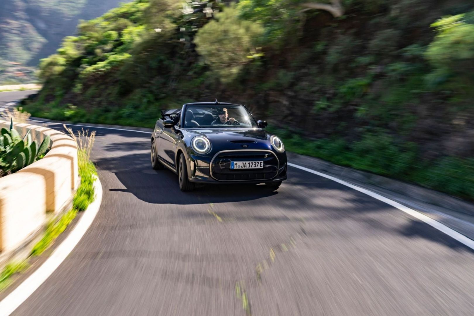 Mini Cooper SE Cabrio