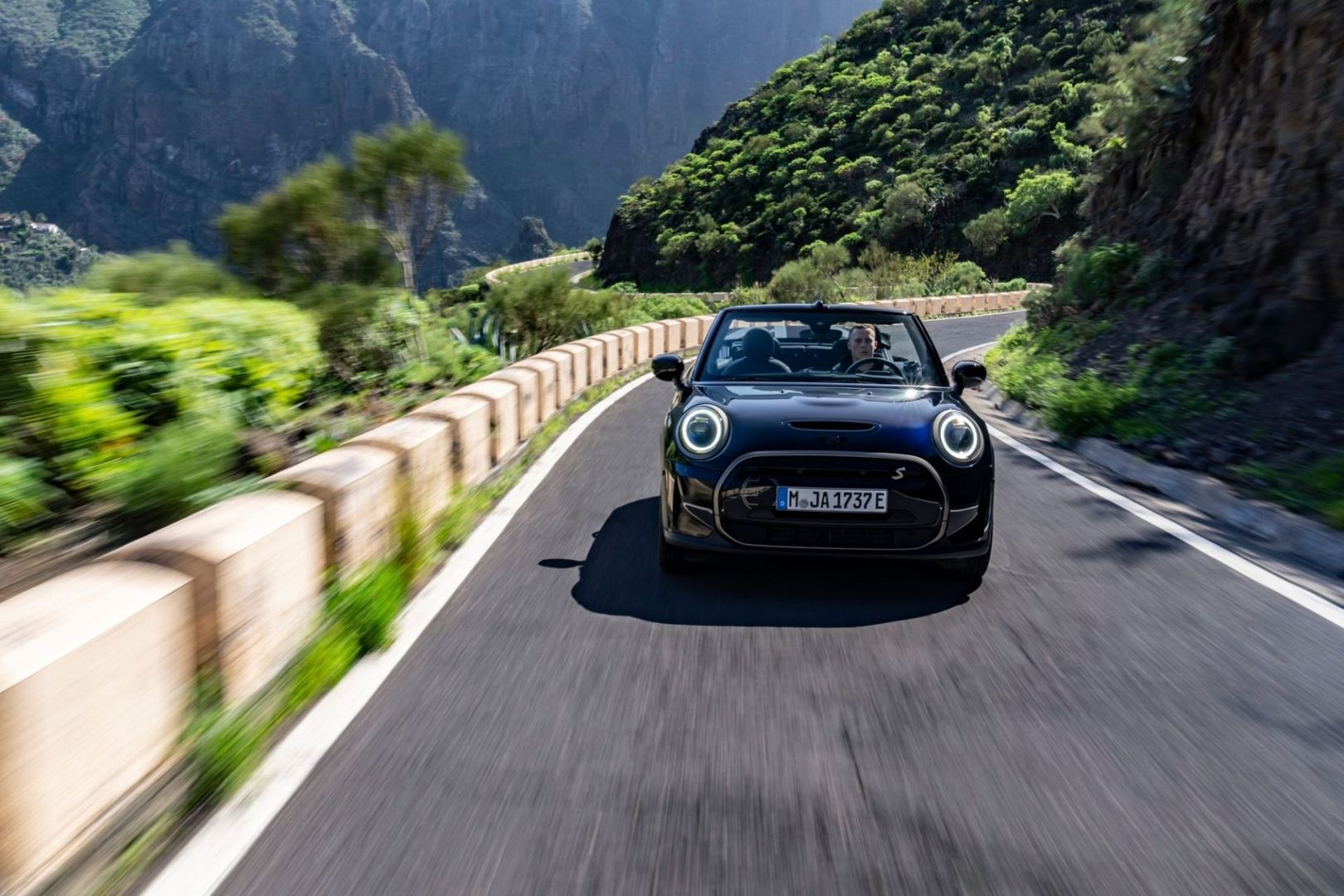 Mini Cooper SE Cabrio