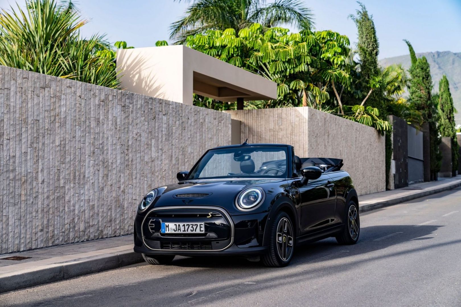 Mini Cooper SE Cabrio