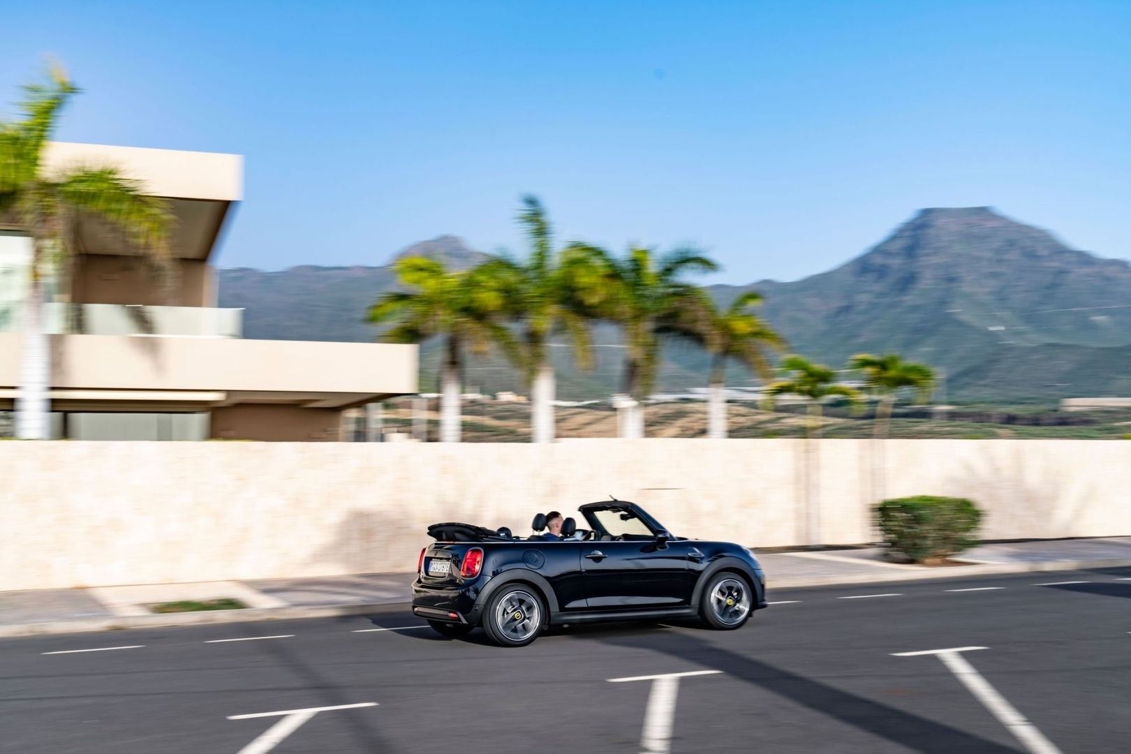 Mini Cooper SE Cabrio