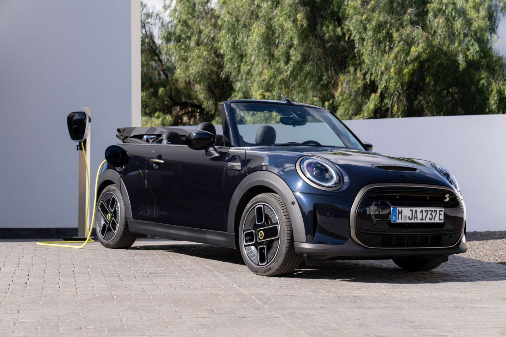 Mini Cooper SE Cabrio