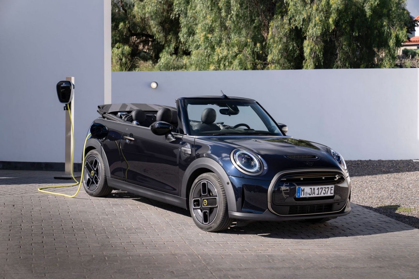 Mini Cooper SE Cabrio