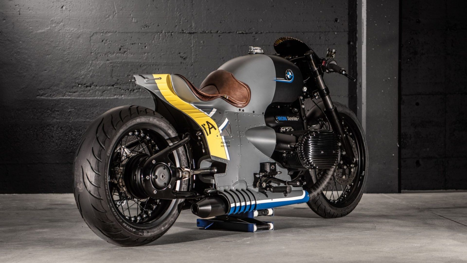 BMW R18 Iron Annie