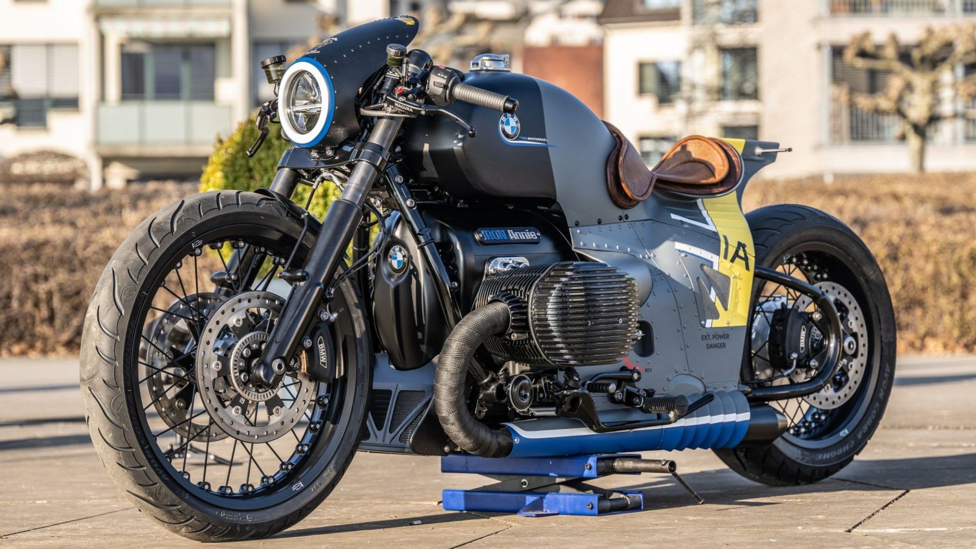 BMW R18 Iron Annie