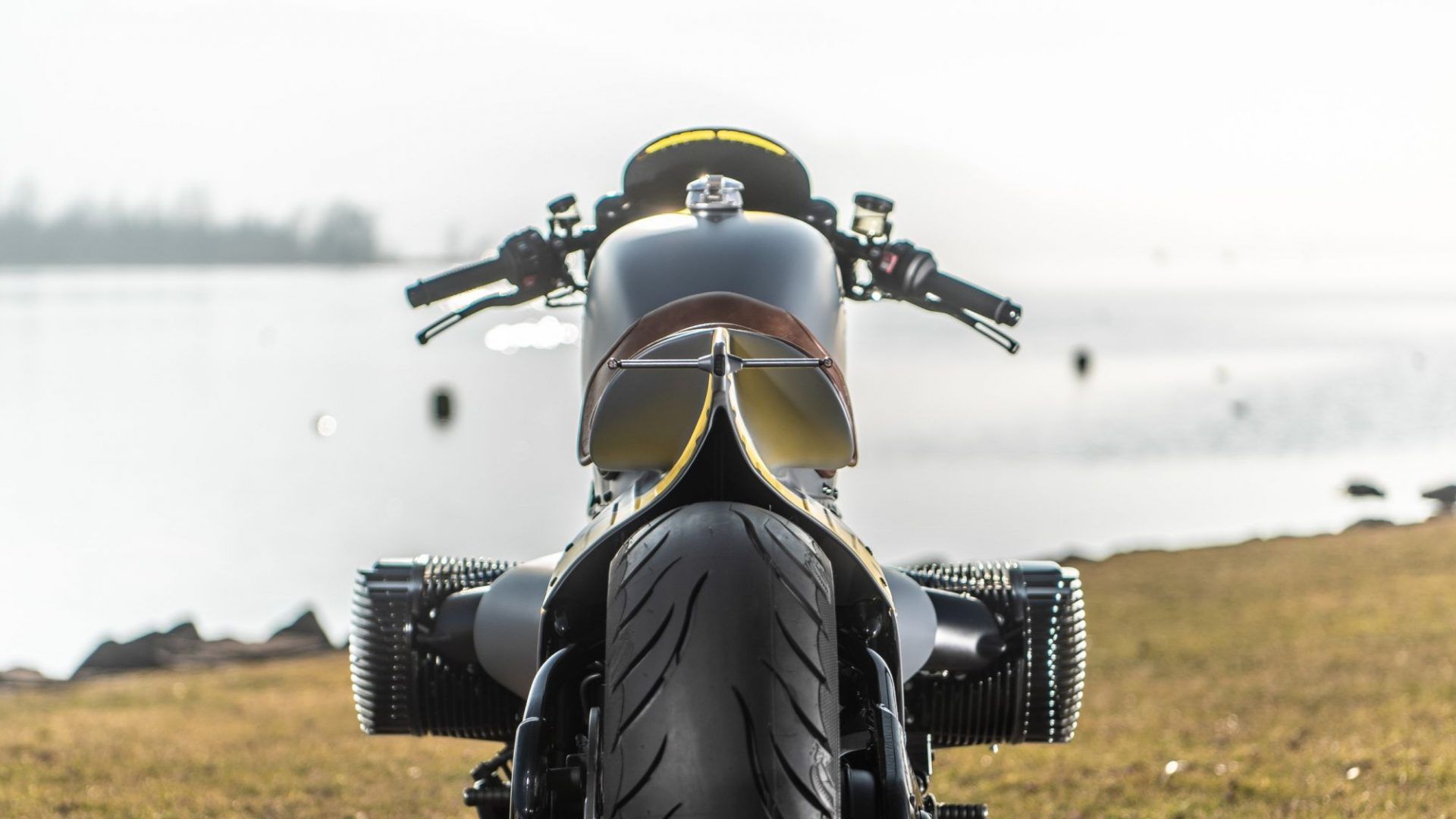 BMW R18 Iron Annie