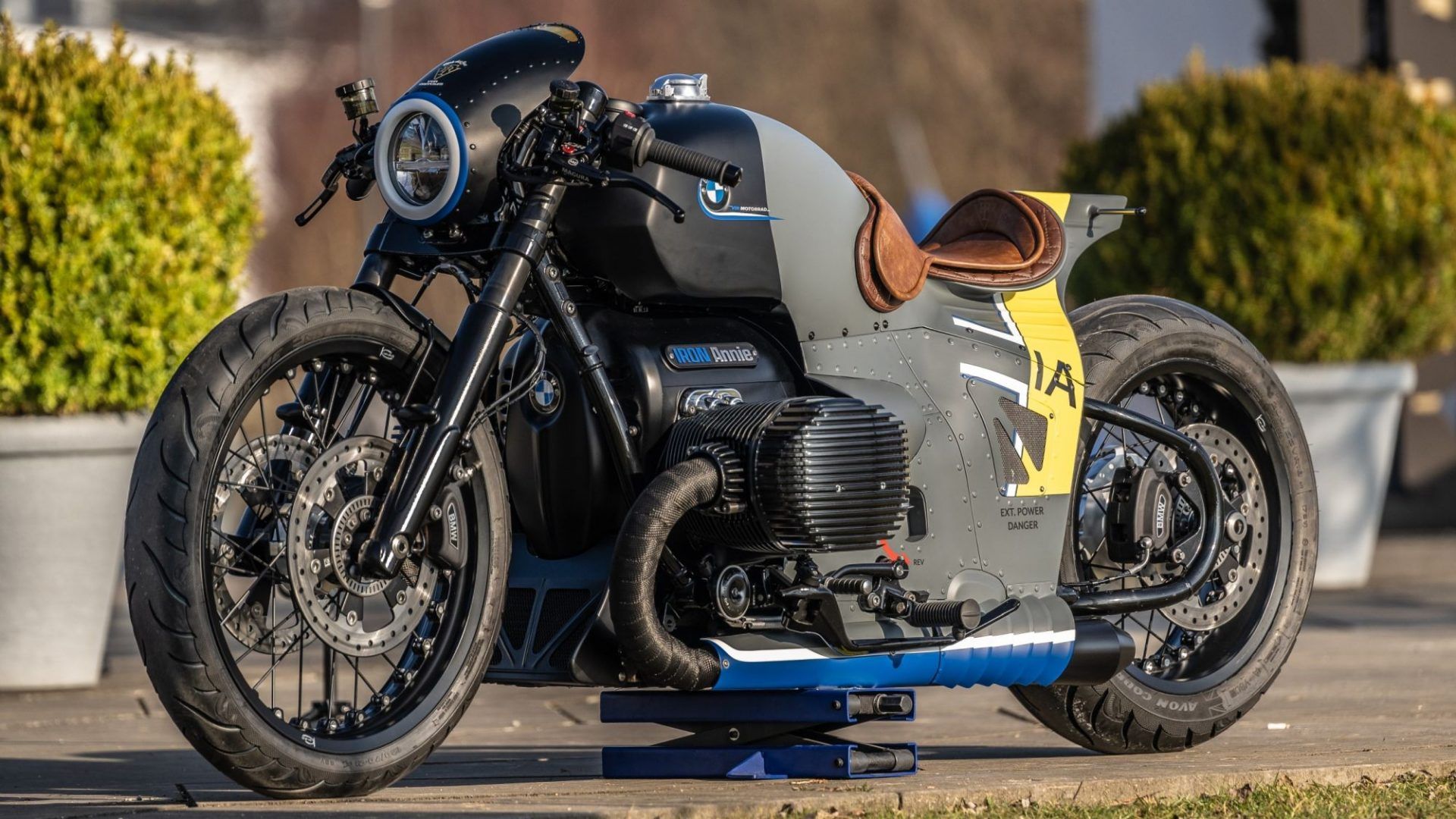 BMW R18 Iron Annie