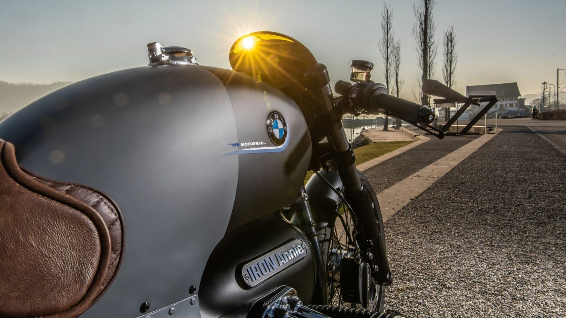 BMW R18 Iron Annie