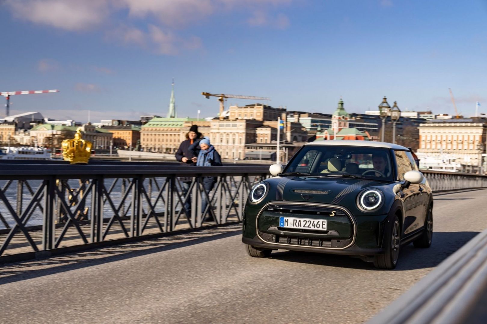 Mini Cooper SE Resolute Edition