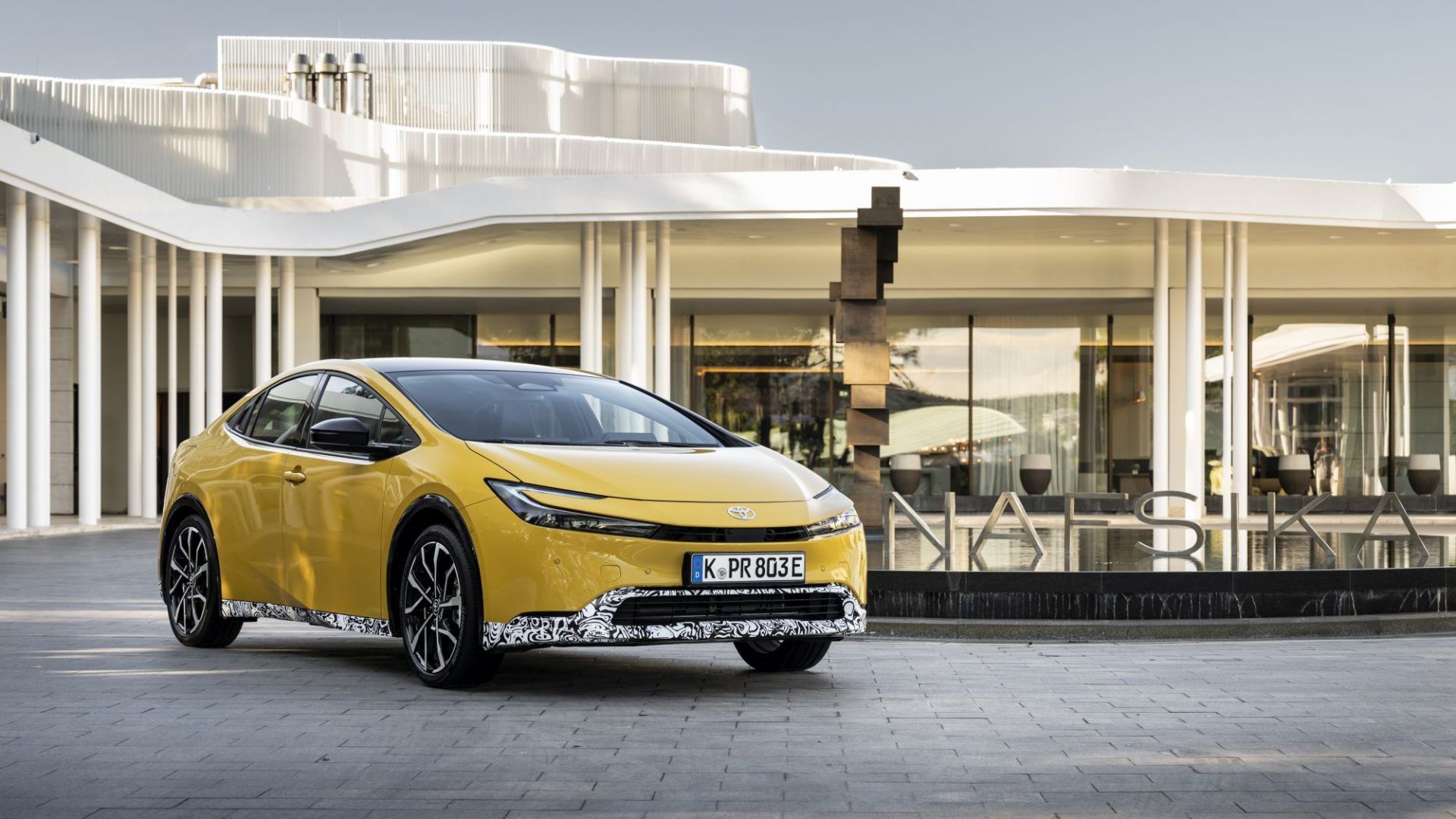 Nowa Toyota Prius Plug-in Hybrid 2023