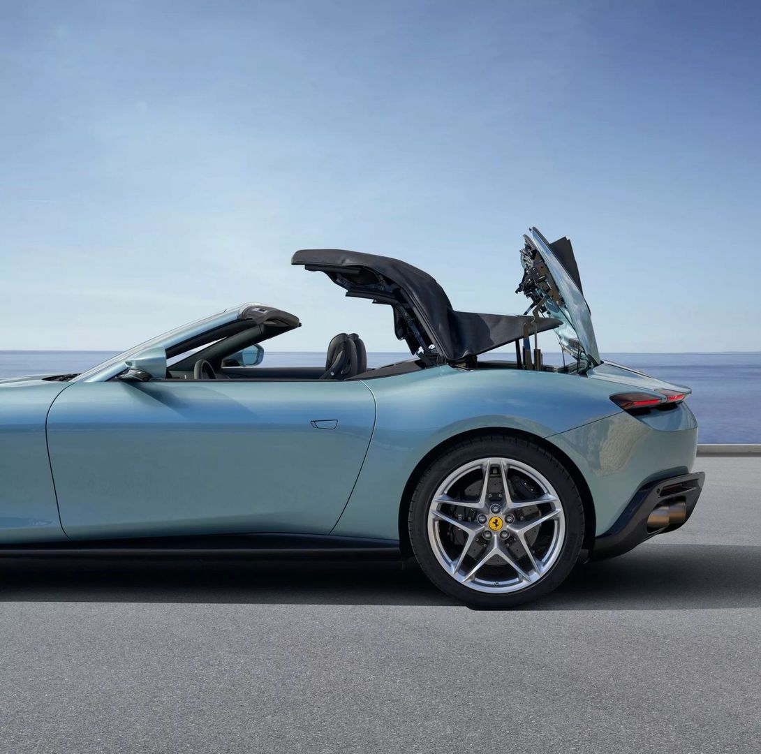 Nowe Ferrari Roma Spider (fot. Ferrari)