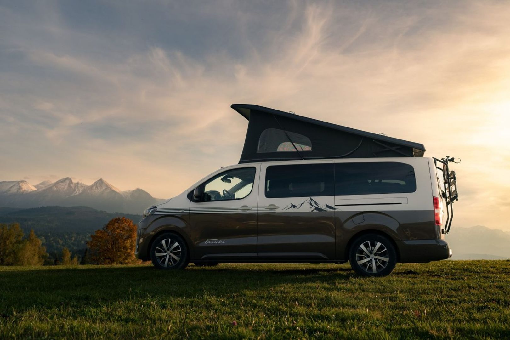 Kamper Toyota Proace Verso Tanuki (fot. Toyota)