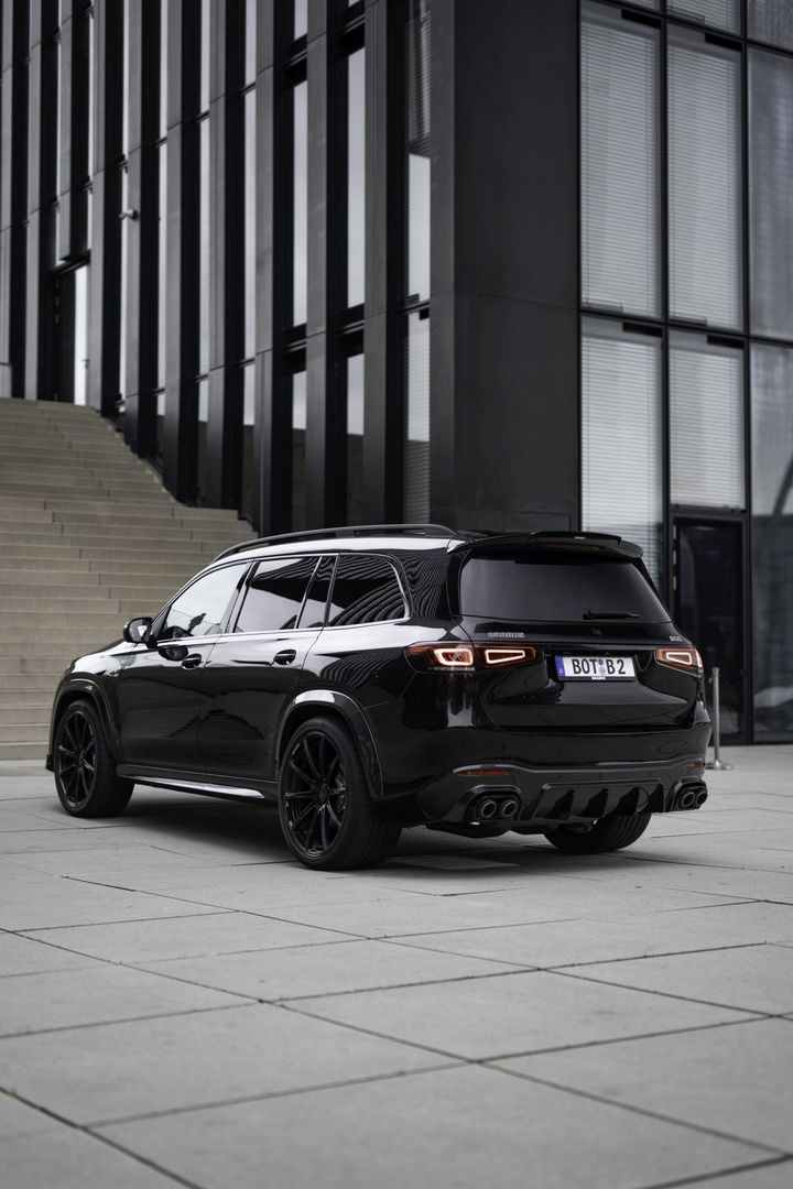 Brabus 900 Superblack