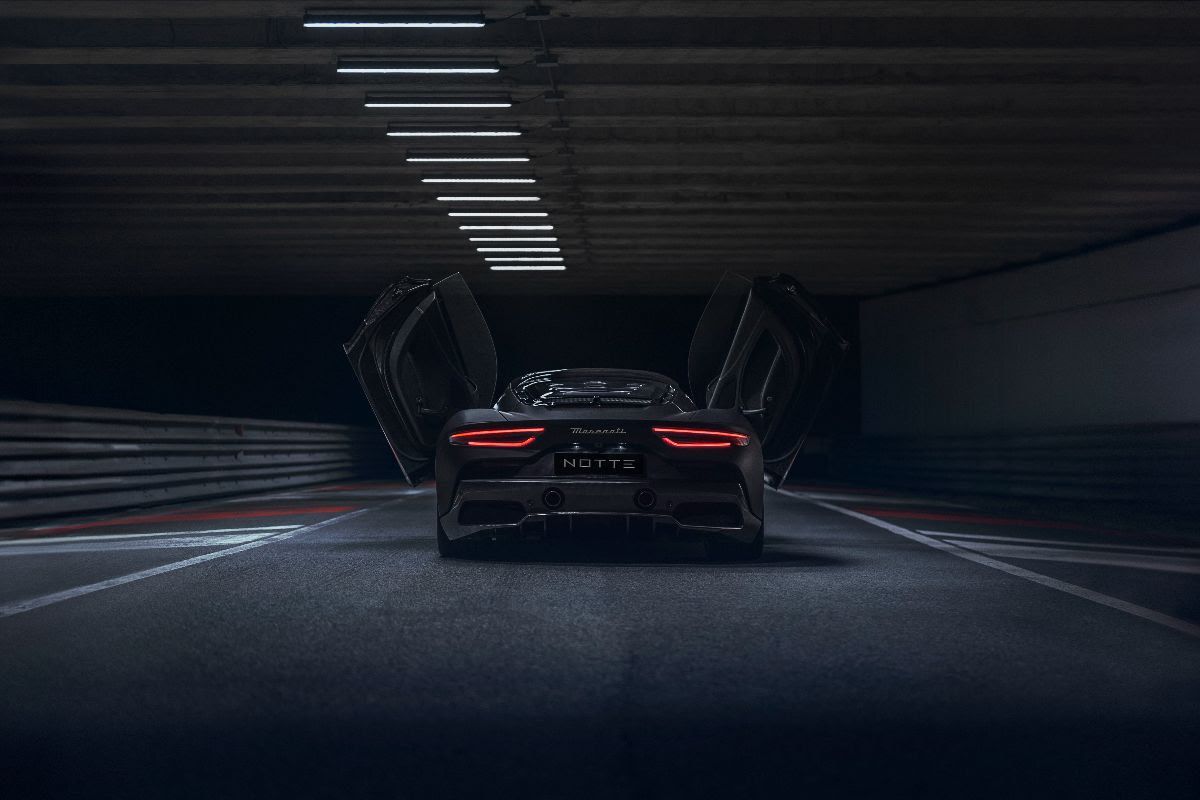 Maserati MC20 Notte 2024