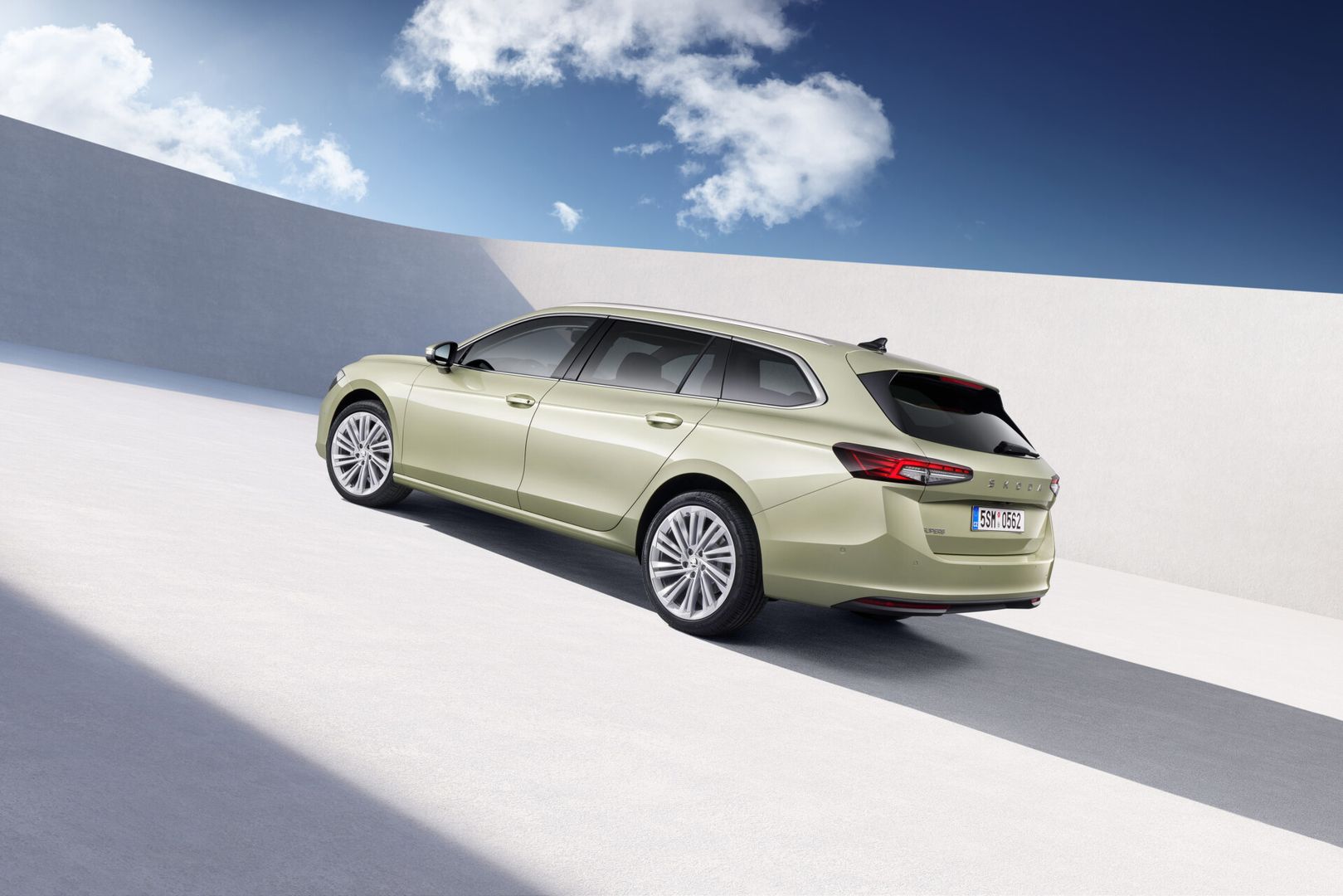Skoda Superb 2024