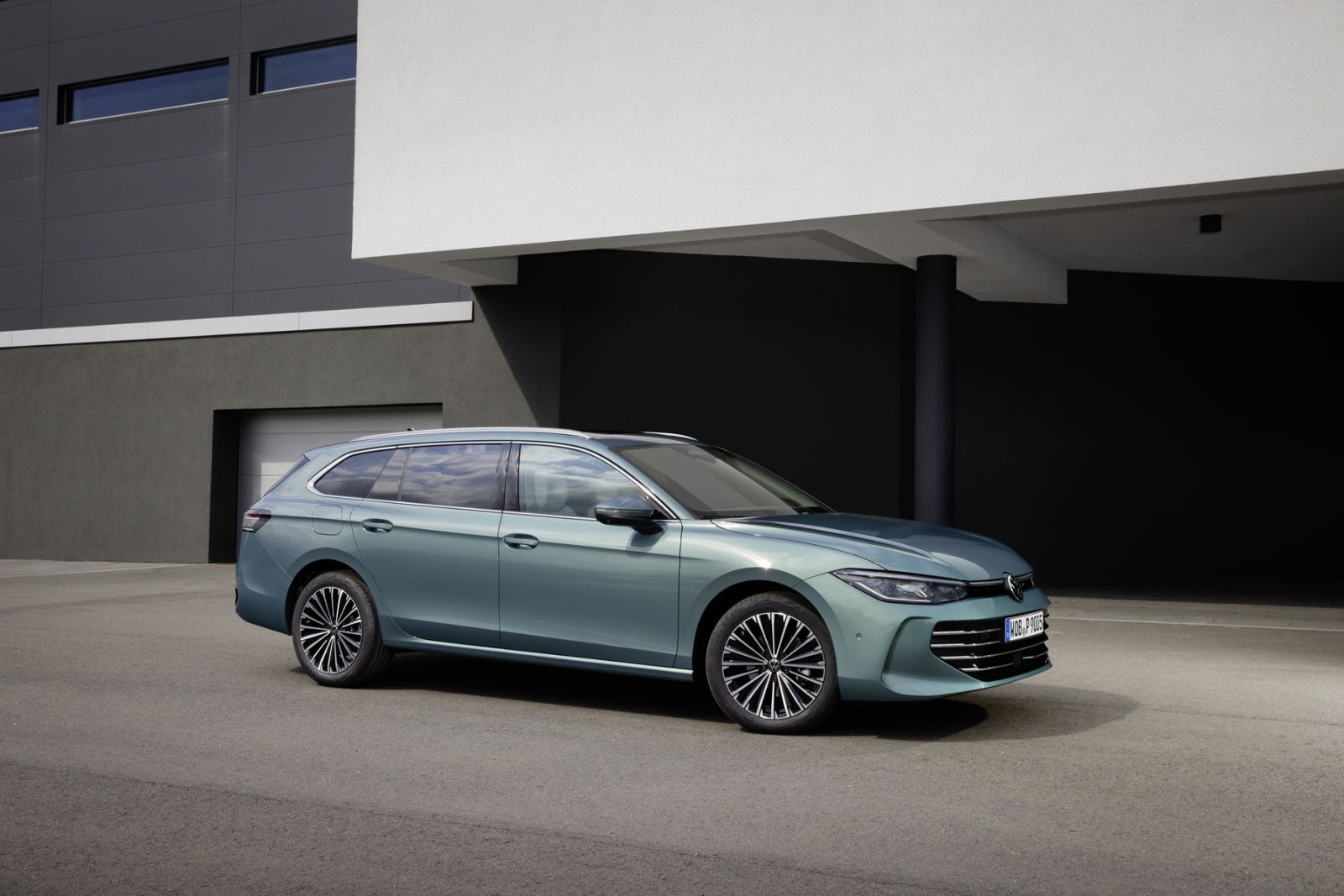 VW Passat B9 Variant 2024