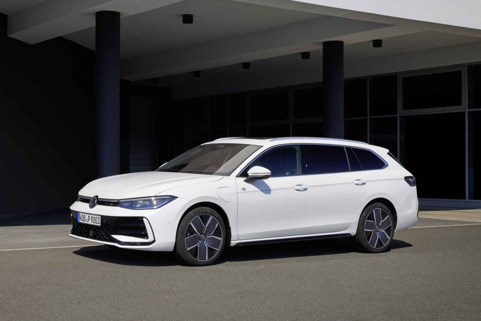 VW Passat B9 Variant 2024
