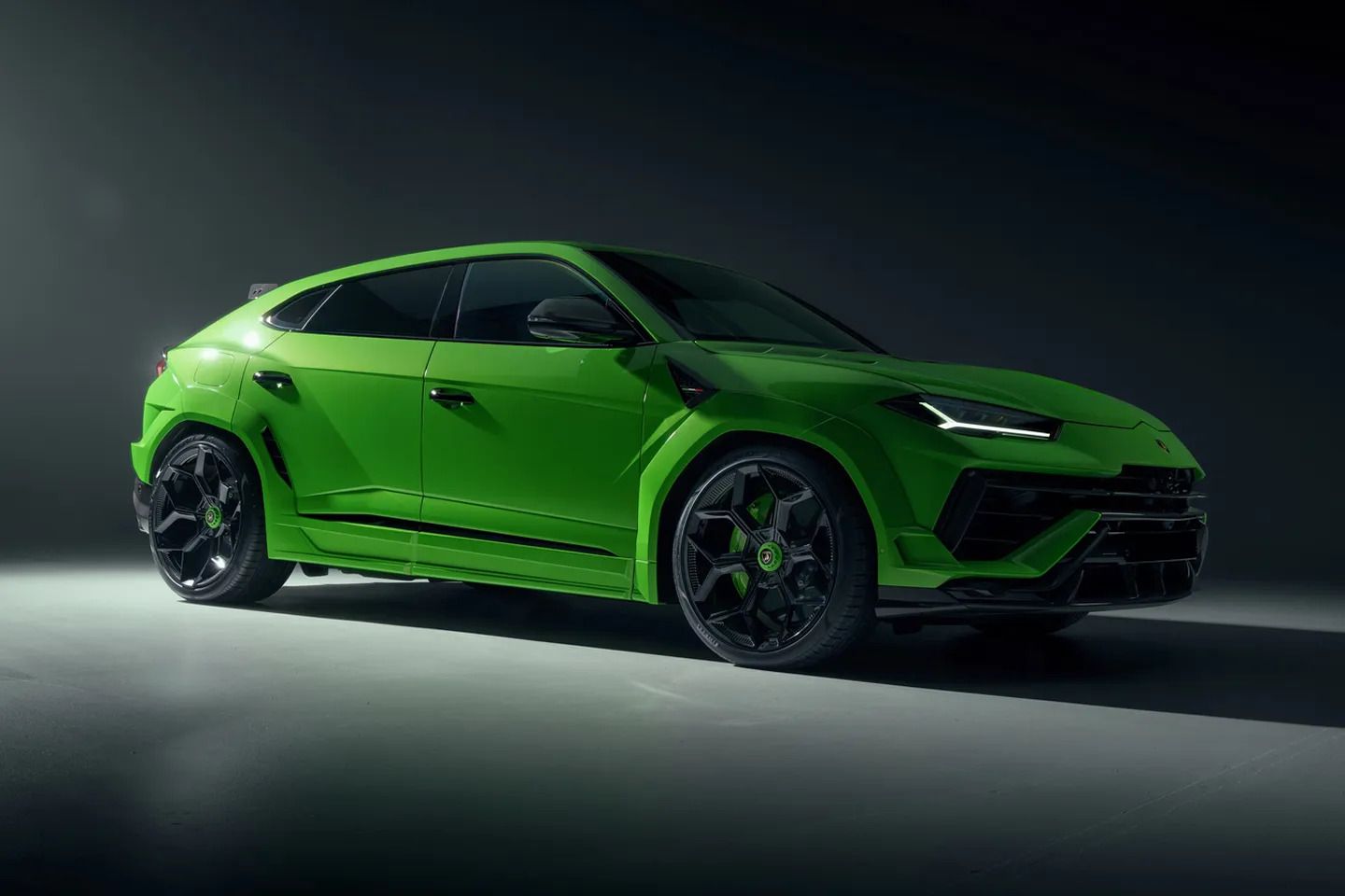 Novitec Lamborghini Urus Esteso 2024