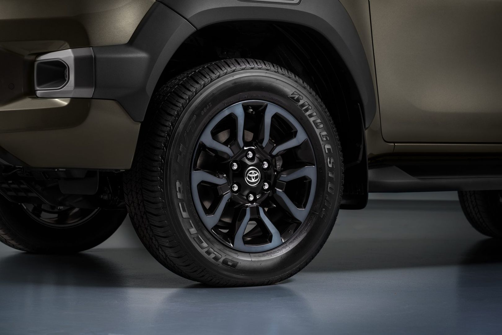 Nowa Toyota Hilux 2024