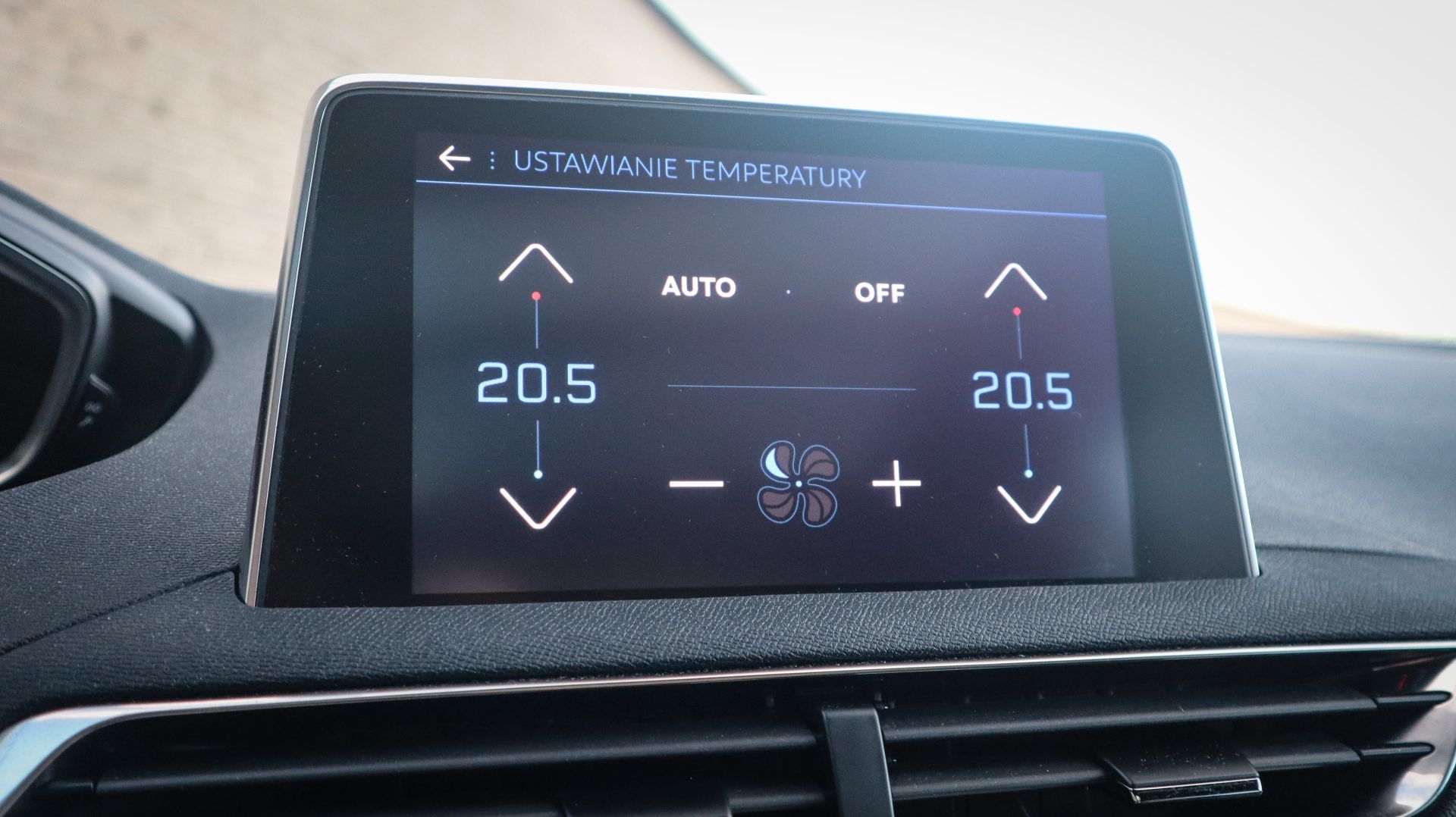 Peugeot 5008 ekran