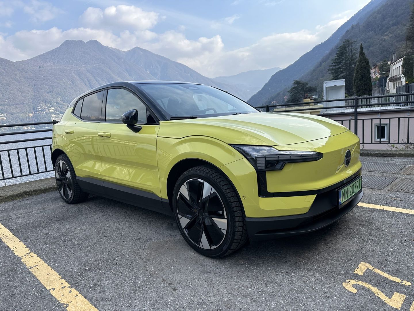 Volvo EX30