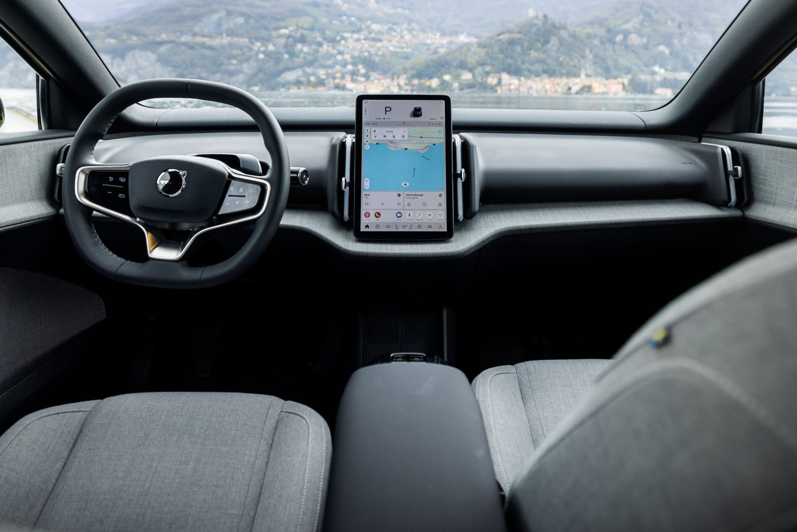 Volvo EX30 kokpit