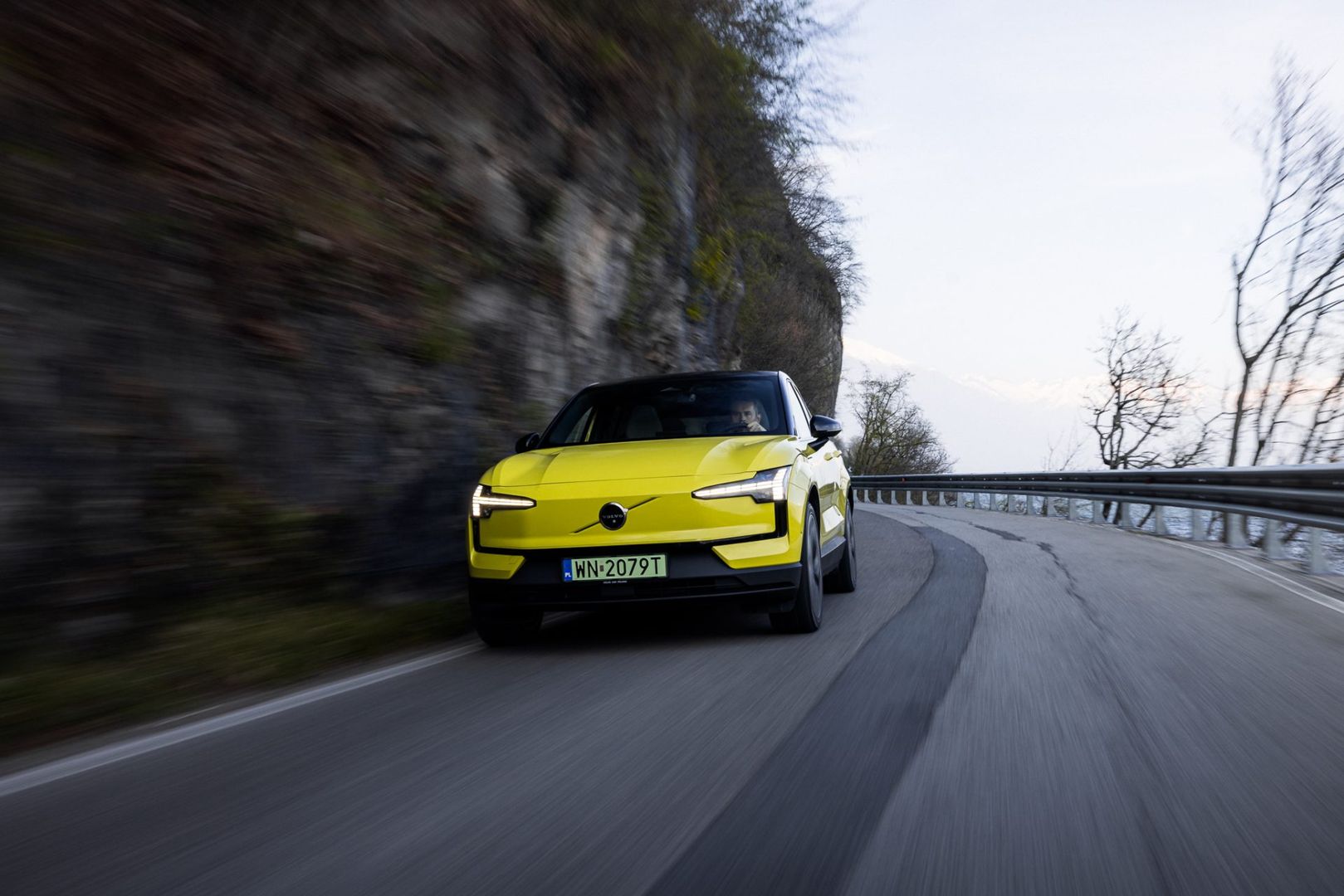 Volvo EX30 Moss Yellow