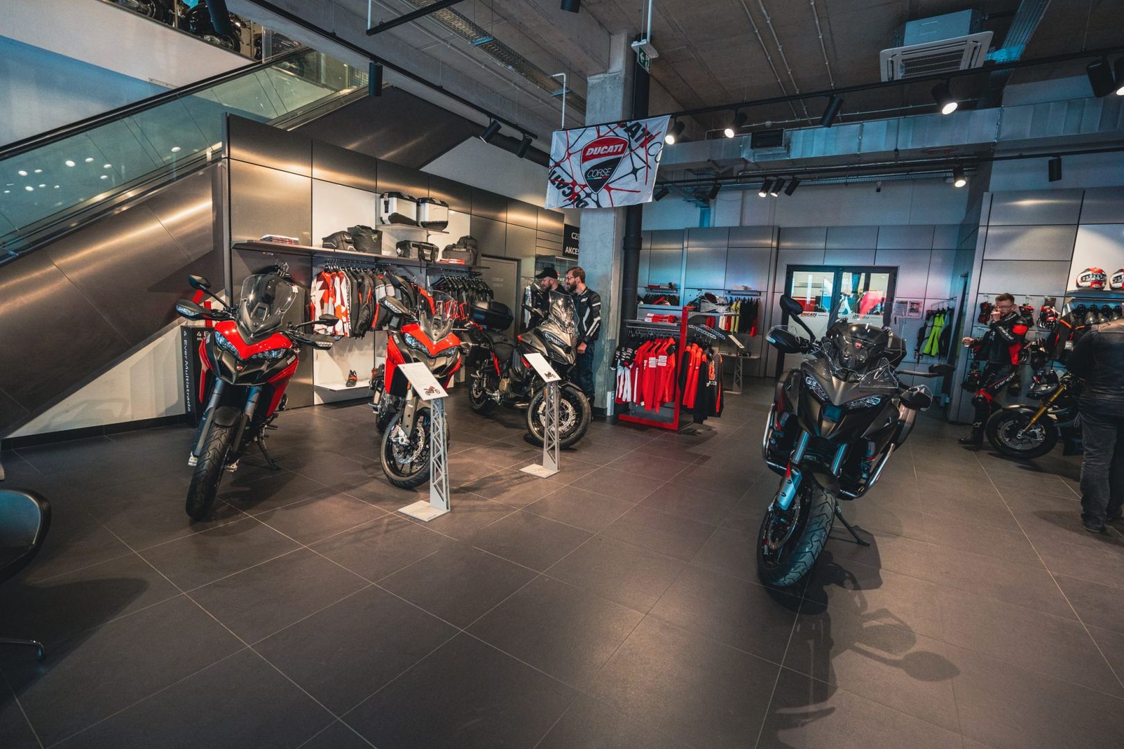 Liberty Motors