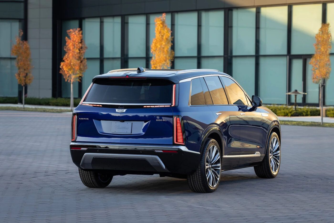 Cadillac Vistiq