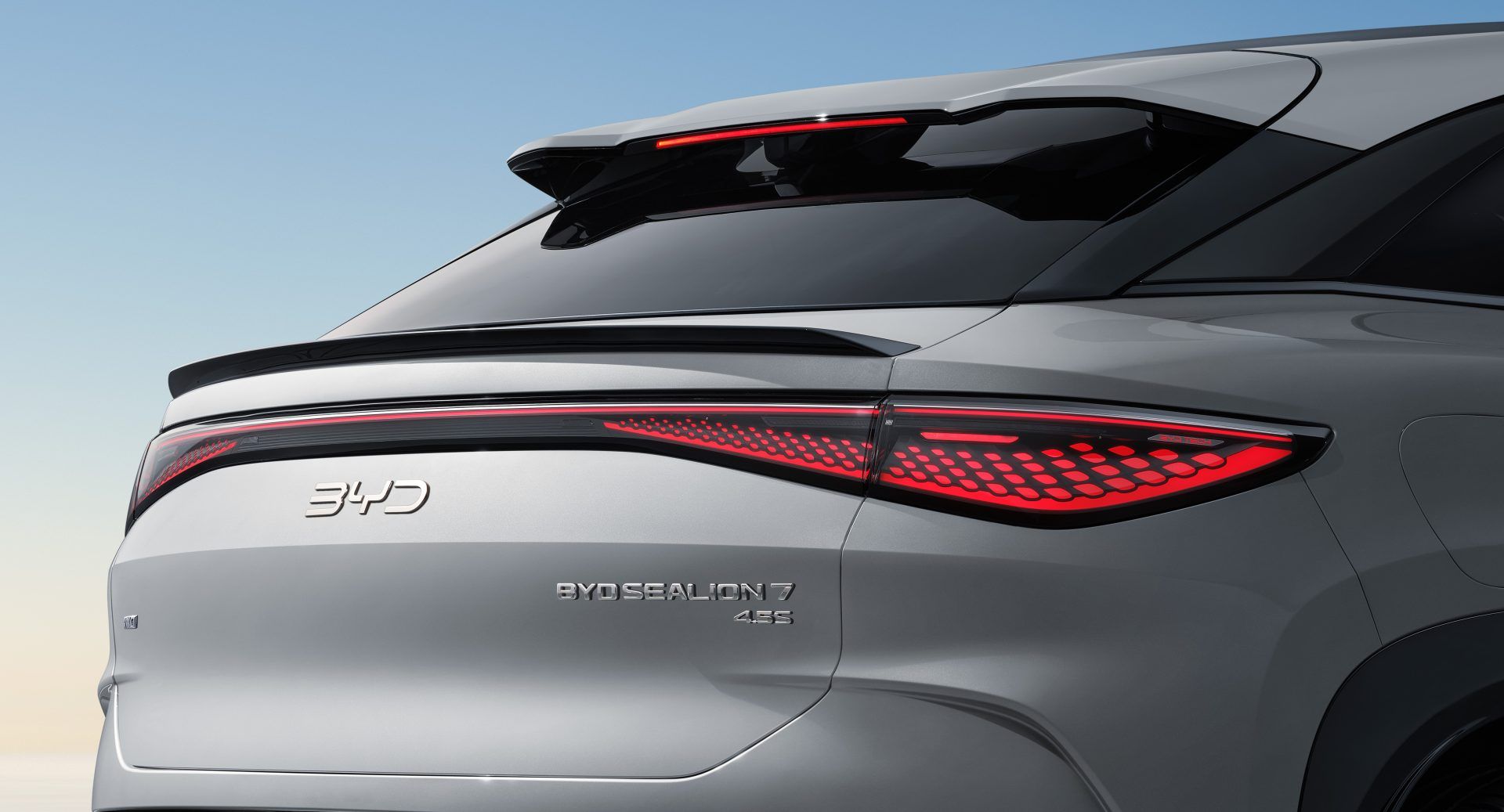 BYD Sealion 7
