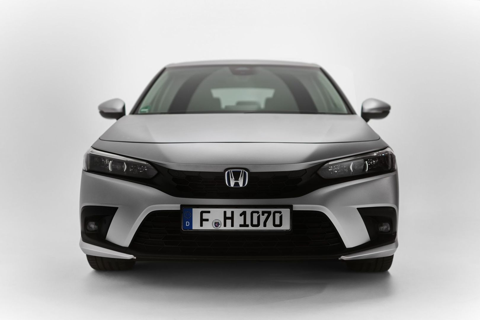 Honda Civic e:HEV Silverest Silver