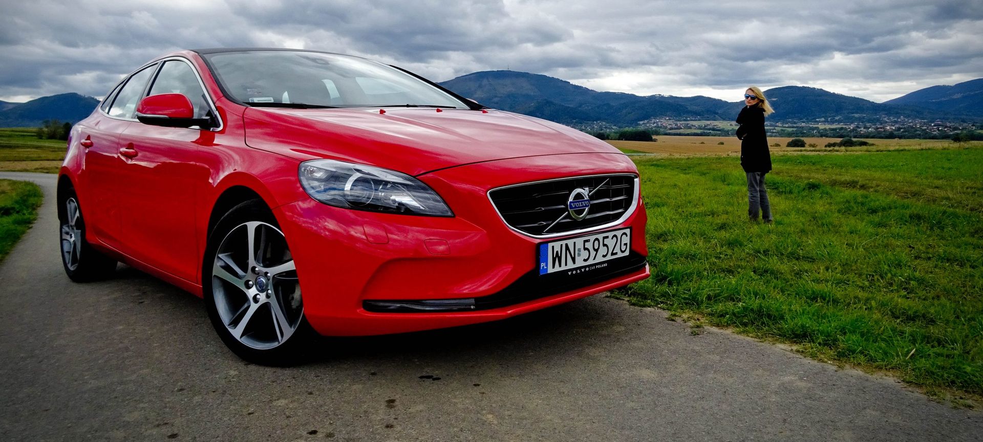 Test Volvo V40 T3 Momentum Motocaina.pl