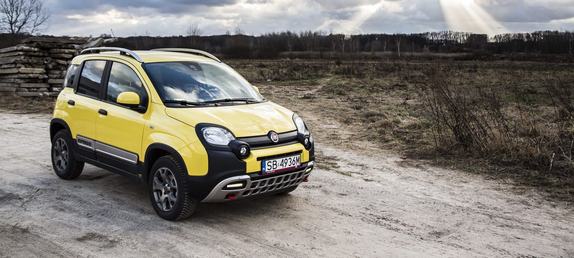 Test Fiat Panda Cross 4x4 zaskakujący maluch Motocaina.pl