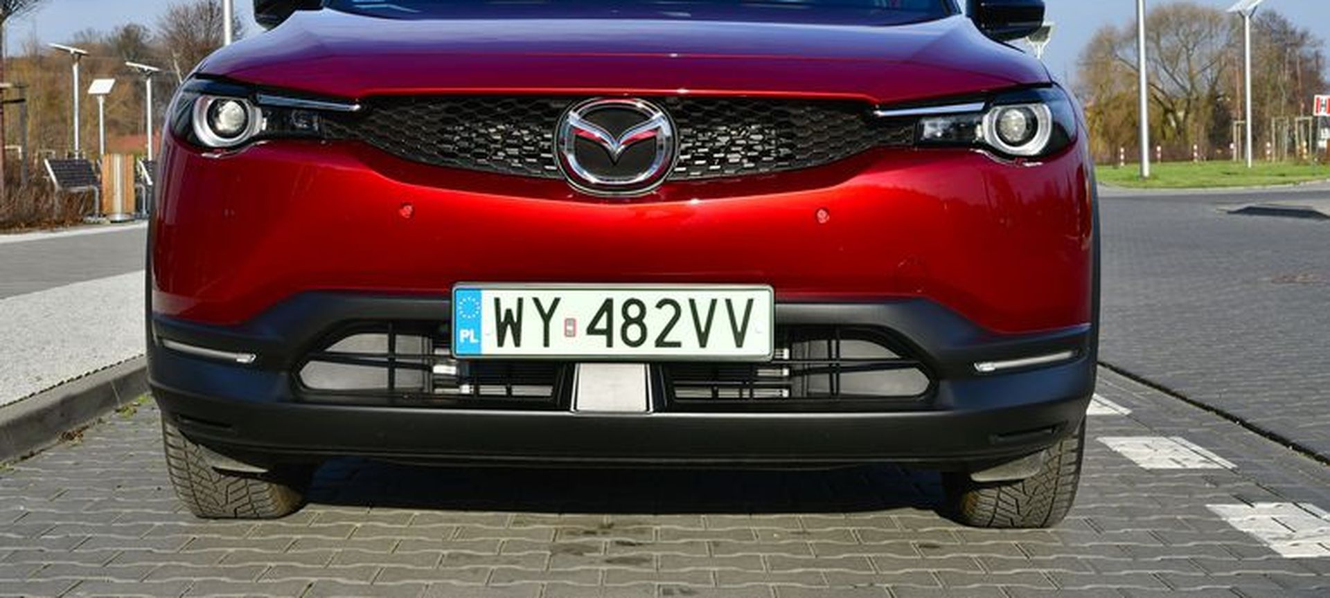 Mazda MX30 z ekodopłatą. Wiemy, ile można zyskać