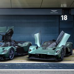 Aston Martin Valkyrie Spider