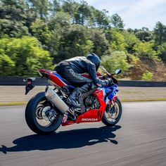 Honda CBR1000RR-R Fireblade