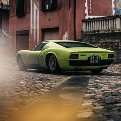 Lamborghini P400 Miura