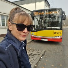 Kama - dziewczyna za kółkiem autobusu