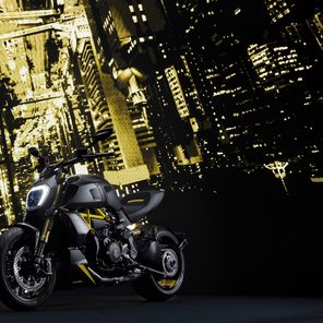 Ducati Diavel 1260 S „Black and Steel”