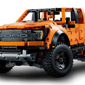 Ford F-150 Raptor z klocków Lego