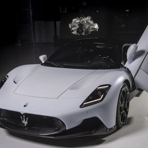 Maserati MC20